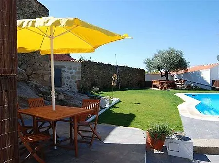 Casa de Campo Casa Do Forno Salvaterra do Extremo